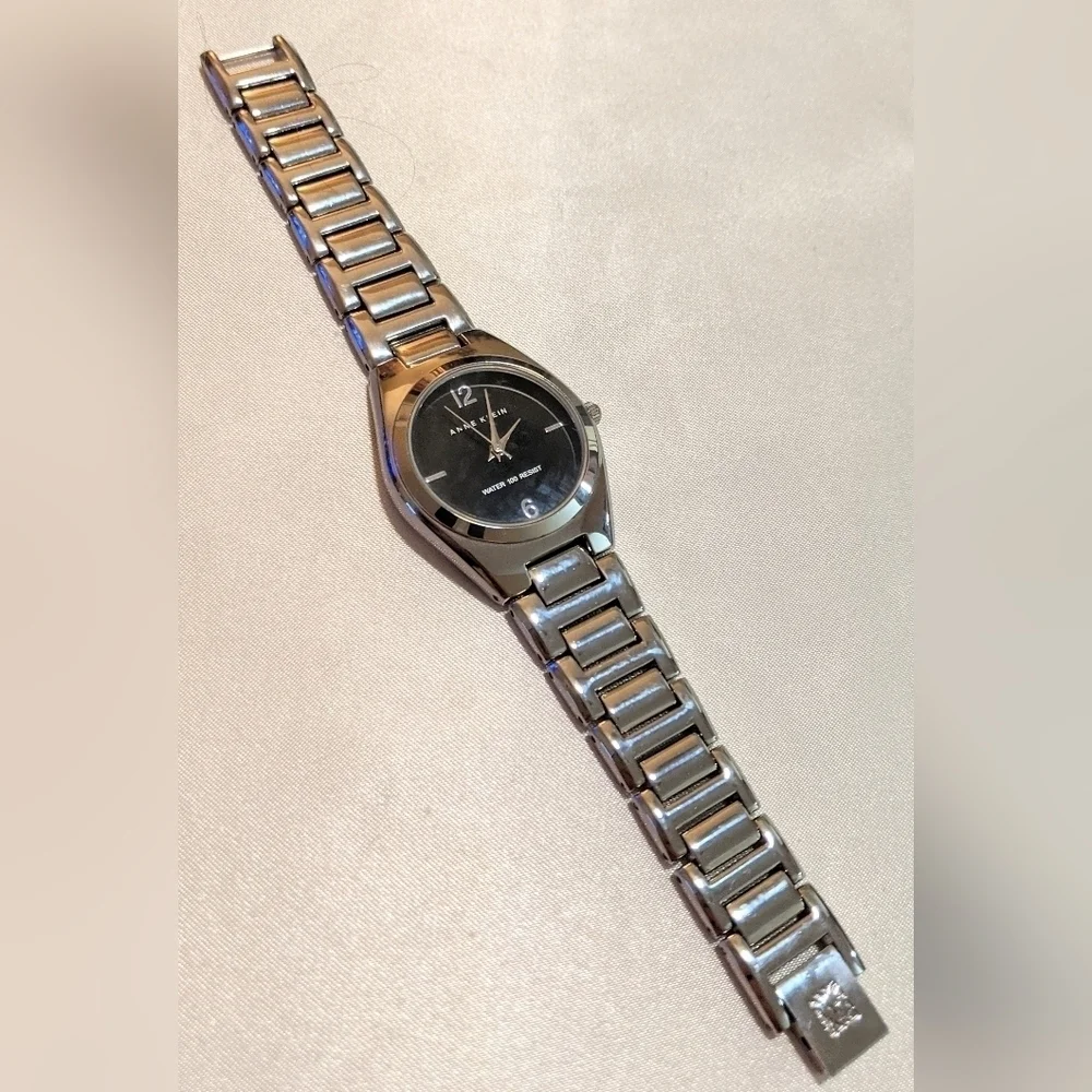 ANNE KLEIN Women's Quartz Watch Silver w/ Black Face AK/1215 WR 100FT Needs Batt